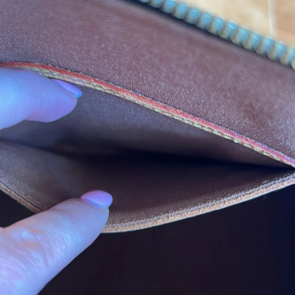 Gorgeous Louis Vuitton Alma PM bag